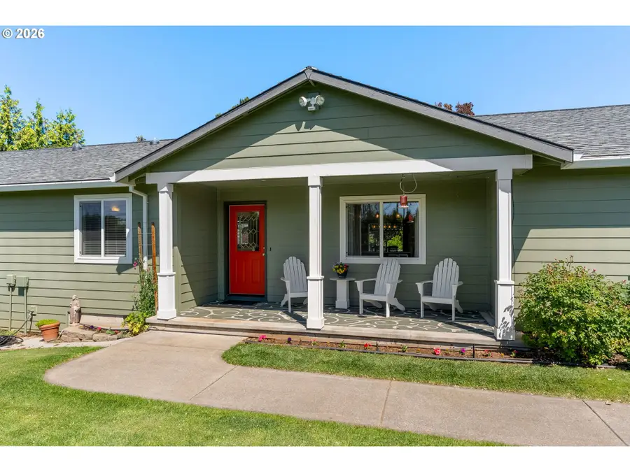 3390 Mccarthy Dr, Hood River, OR 97031 - #3