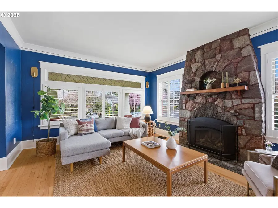 5228 SE Lincoln St, Portland, OR 97215 - #3