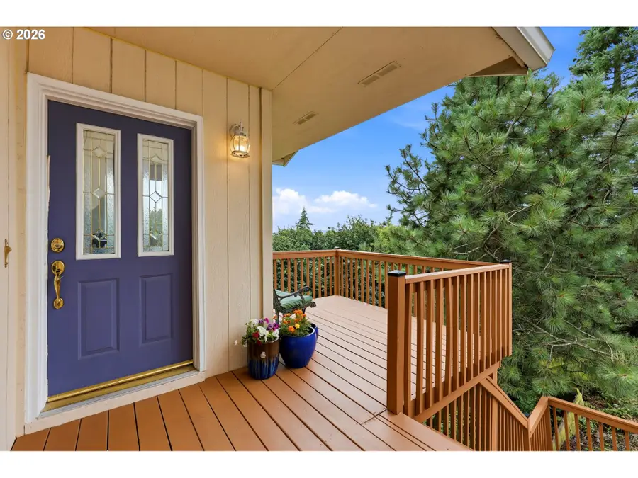 1055 Taylor Rd, Kalama, WA 98625 - #2