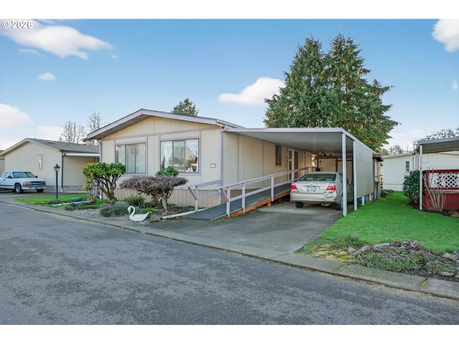 1225 W 10th Ave #18, Junction City, OR 97448 - Image #2