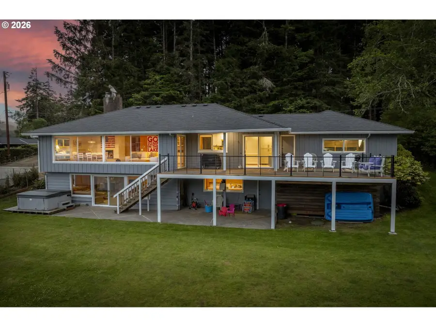 2170 NE Lake Dr, Lincoln City, OR 97367 - #2