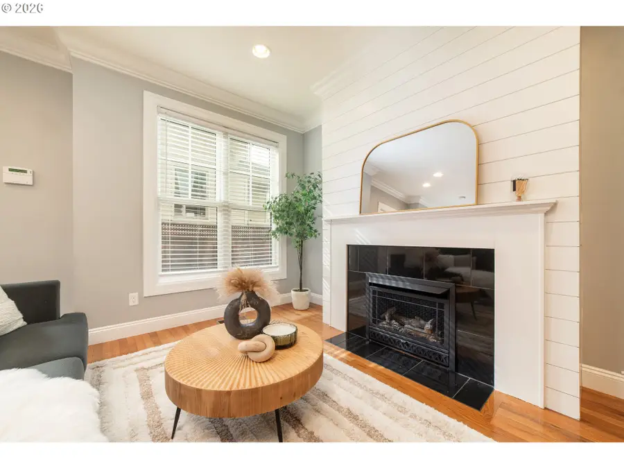 627 NE Randall Ave, Portland, OR 97232 - #3