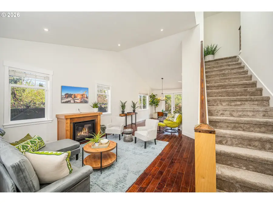 2345 Pioneer Pike, Eugene, OR 97401 - #3