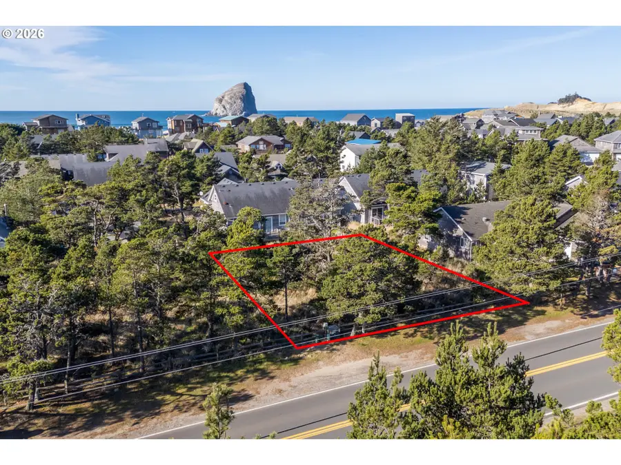 13700 Cape Kiwanda Dr, Pacific City, OR 97135 - Image #2