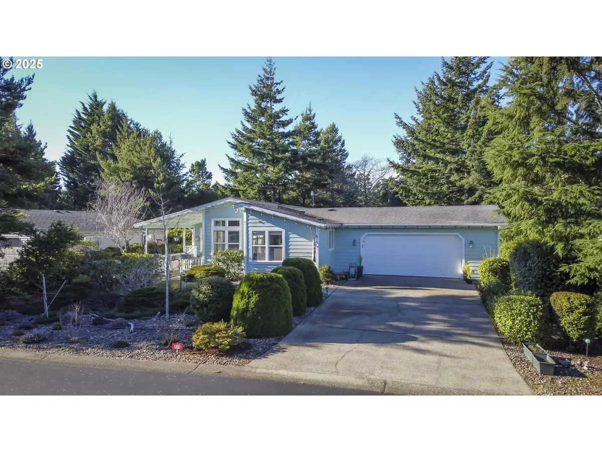 515 Robin Ln, Florence, OR 97439 - Image #1