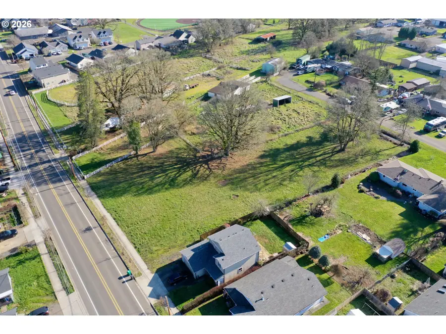 2695 Gable Rd, Saint Helens, OR 97051 - #3