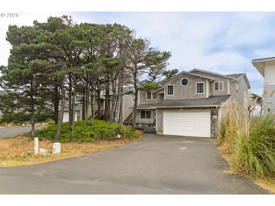 17340 Pine Beach Way, Rockaway Beach, OR 97136 - #3