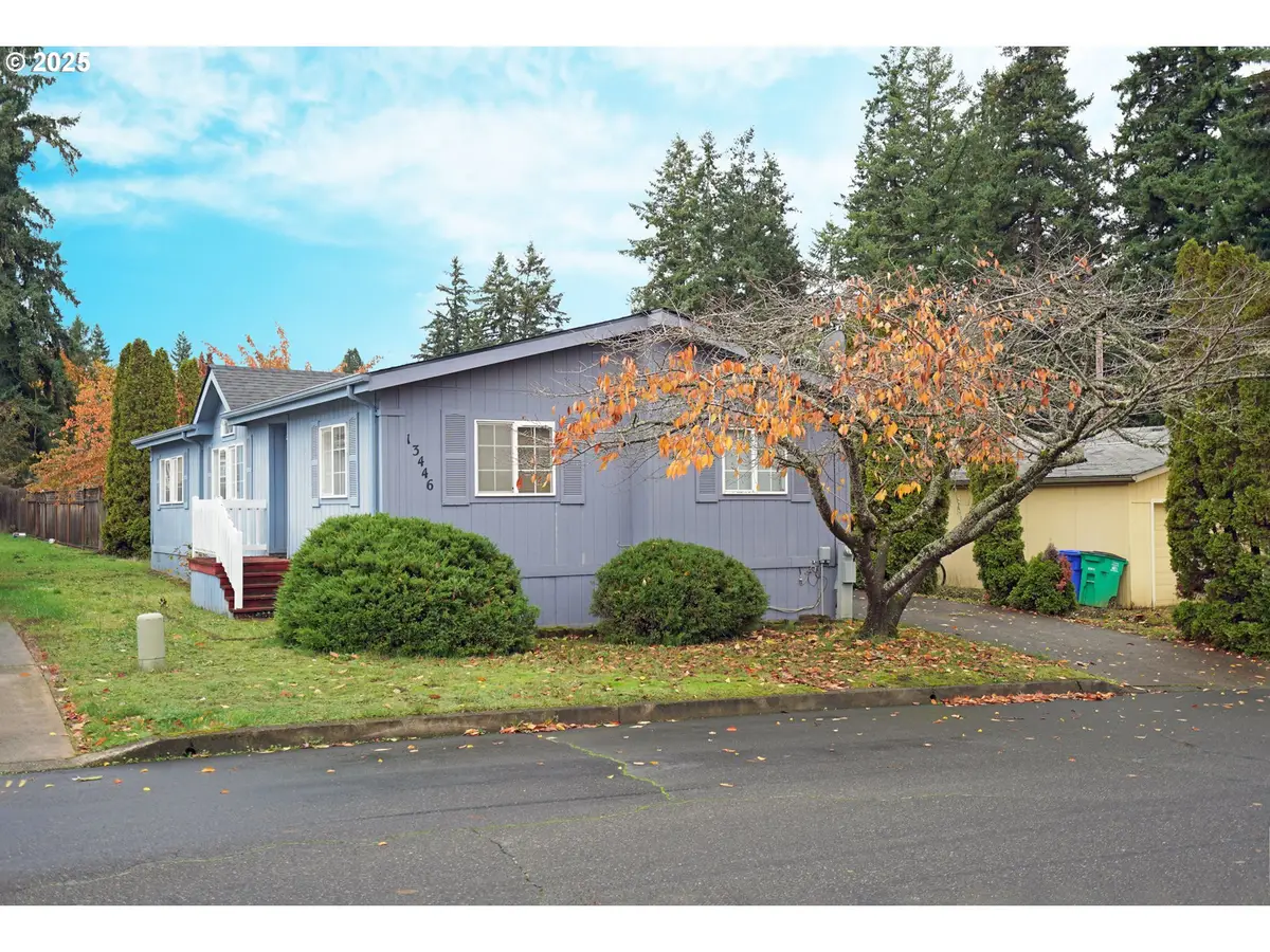 13446 SE Schiller St, Portland, OR 97236 - Image #1