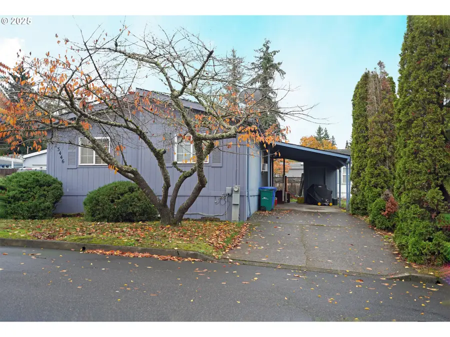13446 SE Schiller St, Portland, OR 97236 - Image #2