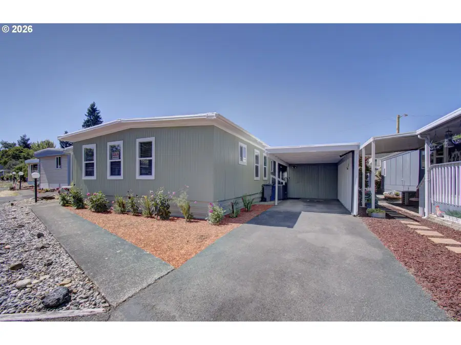 3909 E Fourth Plain Blvd #4, Vancouver, WA 98661 - #2