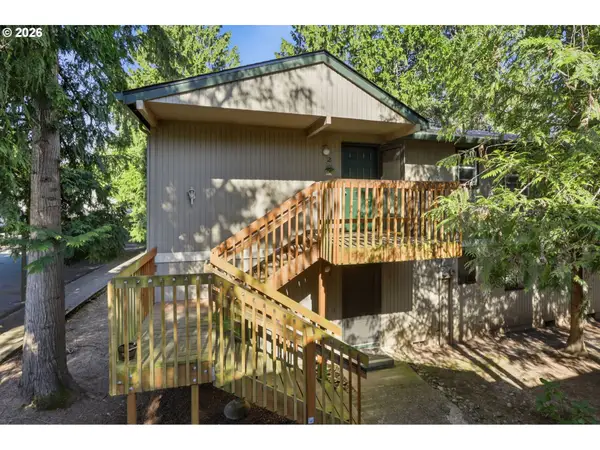 1408 NE 72nd St #2, Vancouver, WA 98665