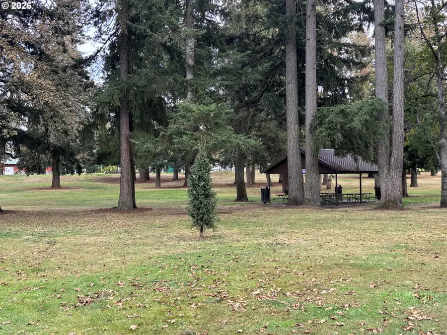 161 Barclay Ave, Oregon City, OR 97045 - #2