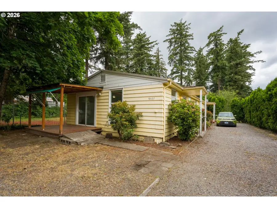 18427 SE Yamhill St, Portland, OR 97233 - #2