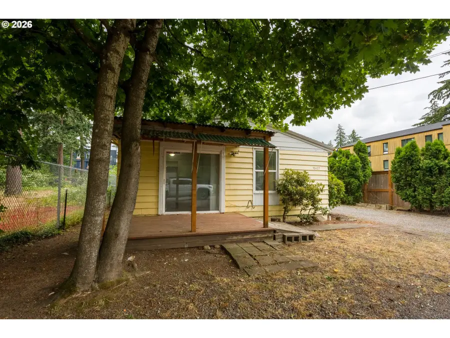 18427 SE Yamhill St, Portland, OR 97233 - #3