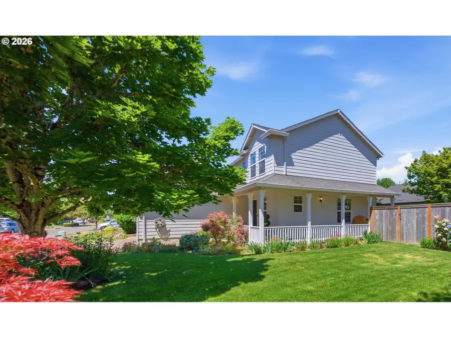 1411 NW Chardonnay Dr, McMinnville, OR 97128 - #2