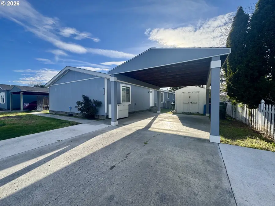 1735 NE 3rd Pl, Hermiston, OR 97838 - #2