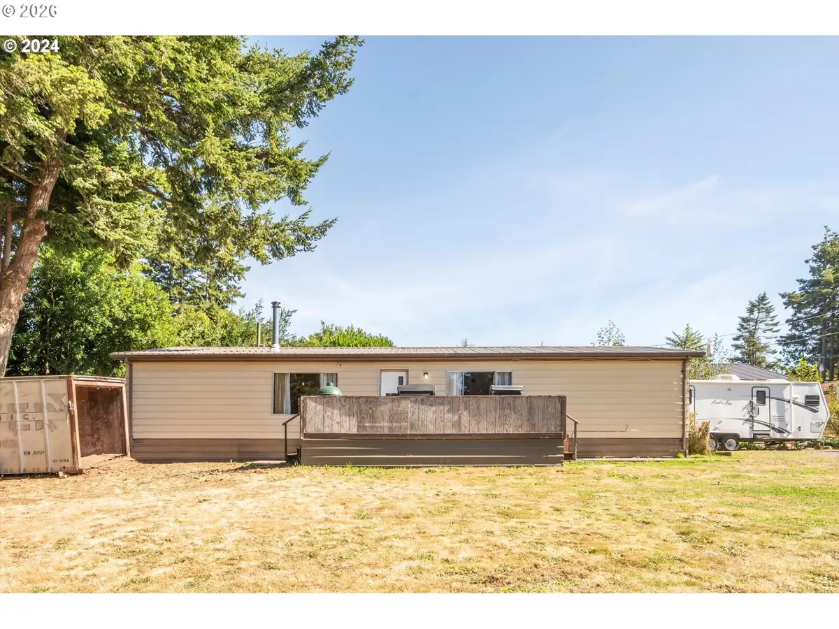 91511 Spaw Ln, Coos Bay, OR 97420 - #1