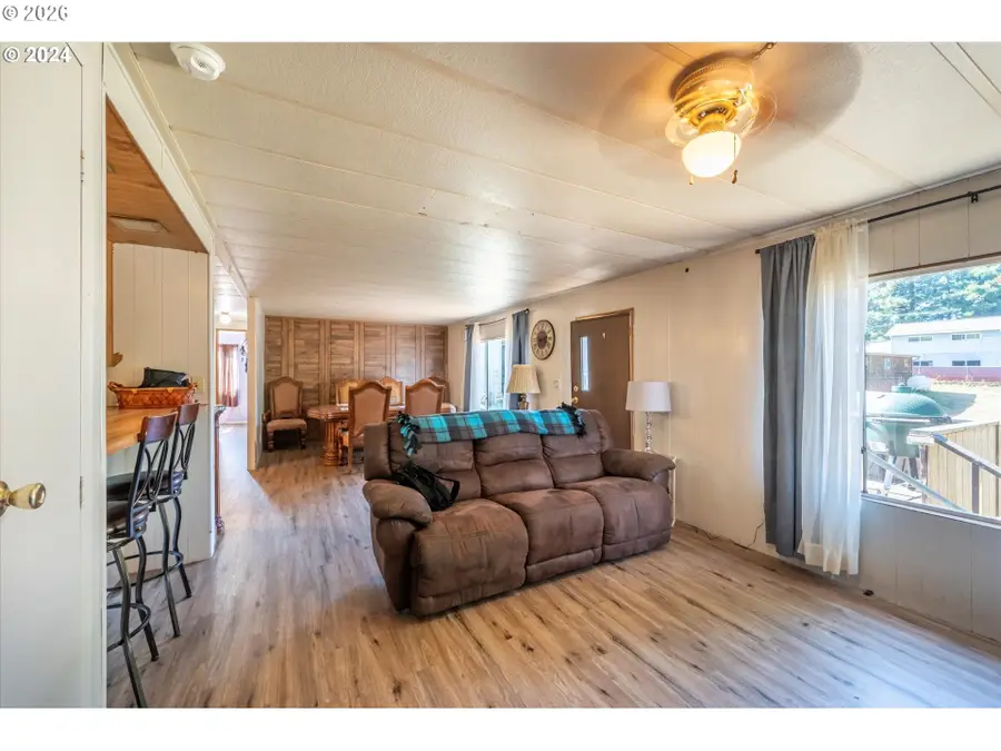 91511 Spaw Ln, Coos Bay, OR 97420 - #2