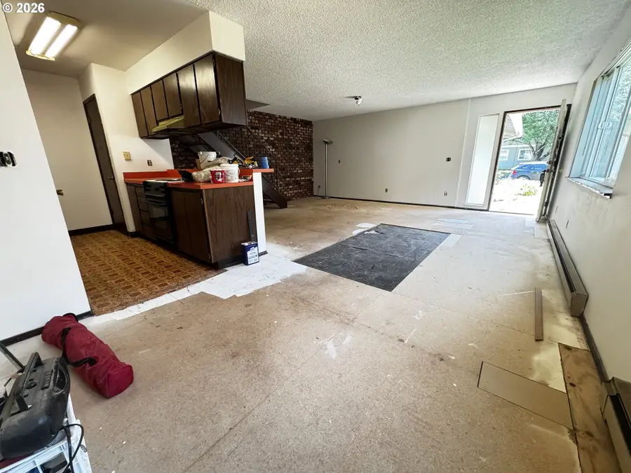 3182 NE 16th St, Gresham, OR 97030 - #3