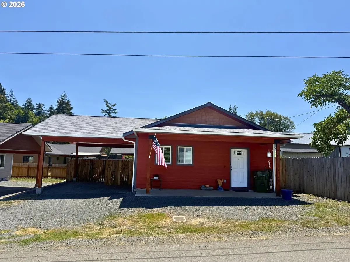 120 E Date St, Powers, OR 97466 - #1