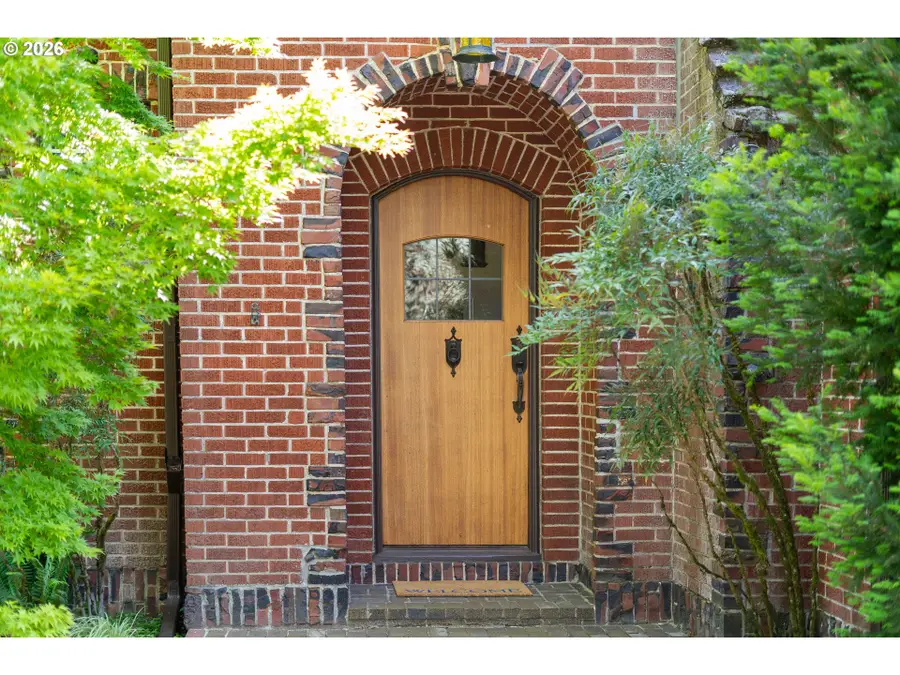 4500 SW Laurelwood Ave, Portland, OR 97225 - #3