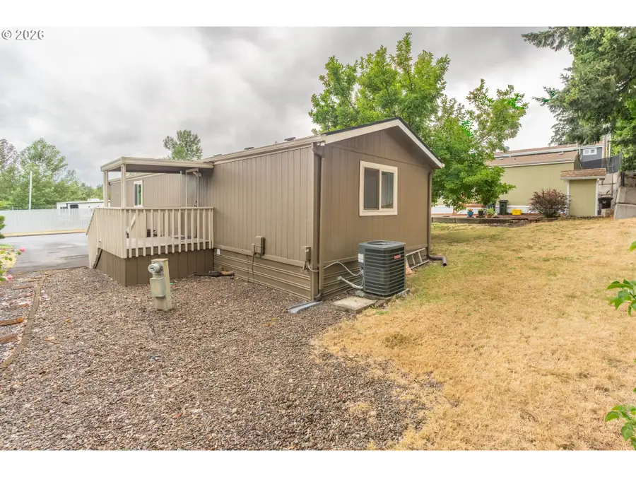 16310 SE 84th Ave, Milwaukie, OR 97267 - #3