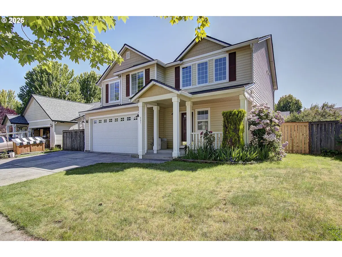 907 NW 13th Ave, Battle Ground, WA 98604 - #1