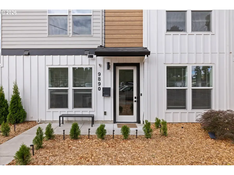 9890 N Syracuse St, Portland, OR 97203 - #3