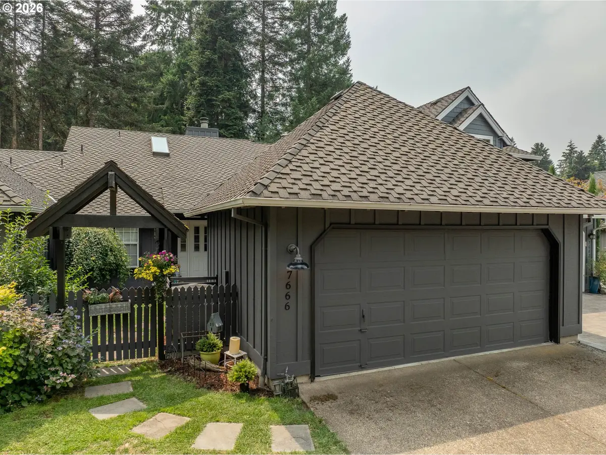 7666 SW Afton Ln, Durham, OR 97224 - #1