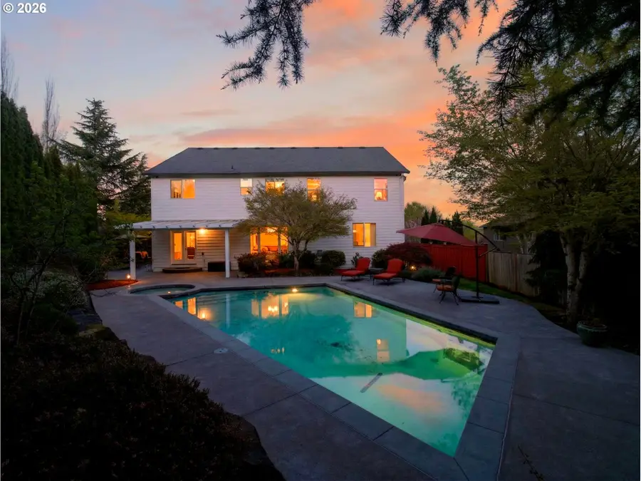 12817 SE Meadehill Ave, Happy Valley, OR 97086 - #2