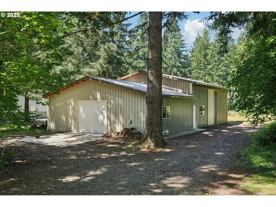 23543 N Santiam Hwy Se, Lyons, OR 97358 - Image #2