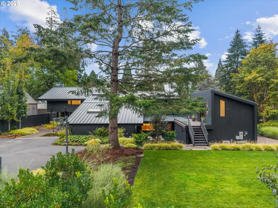 942 S Palatine Hill Rd, Portland, OR 97219 - #2