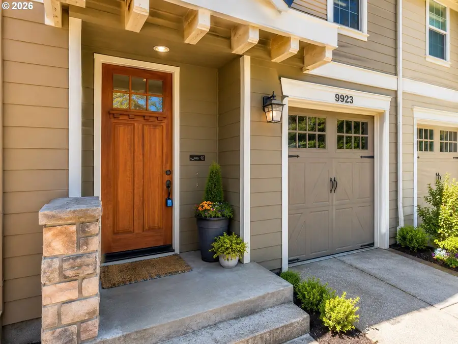 9923 SE Old Town Ct, Northwest Clackamas, OR 97086 - #2