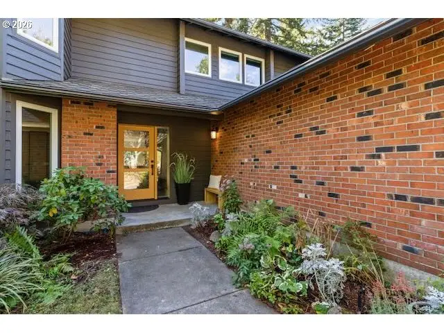 703 W Jewett Blvd, White Salmon, WA 98672 - #3