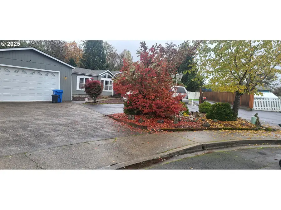 1316 Sunny Ct, Sutherlin, OR 97479 - Image #2