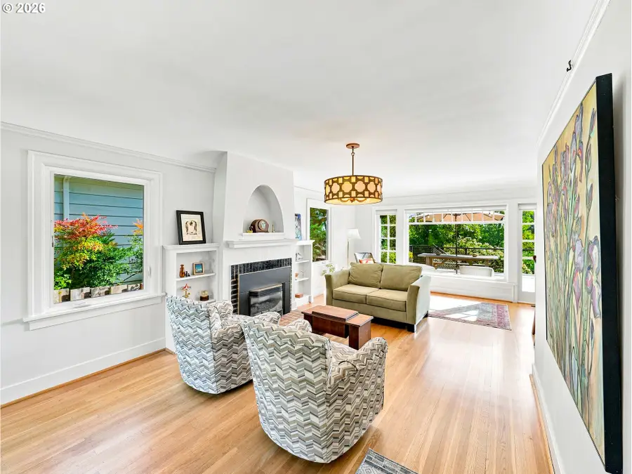 1022 SE 71st Ave, Portland, OR 97215 - #2