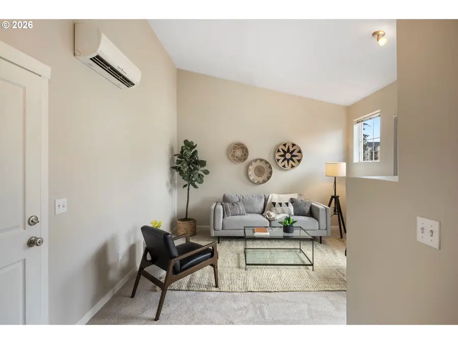 635 NW Lost Springs Ter #401, Portland, OR 97229 - #3