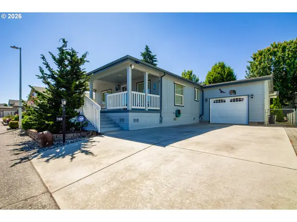5101 NE 121st Ave #123, Vancouver, WA 98682