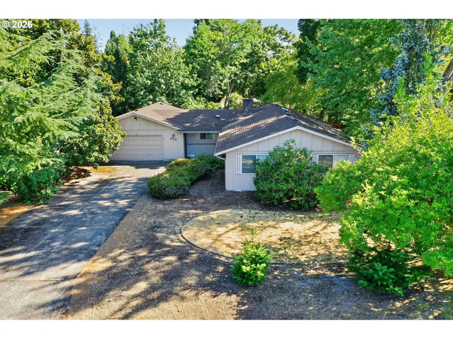 635 NW 8th Pl, Canby, OR 97013 - #2