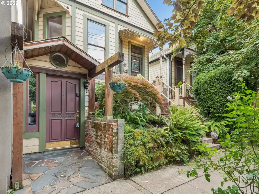 2632 NW Thurman St, Portland, OR 97210 - #2