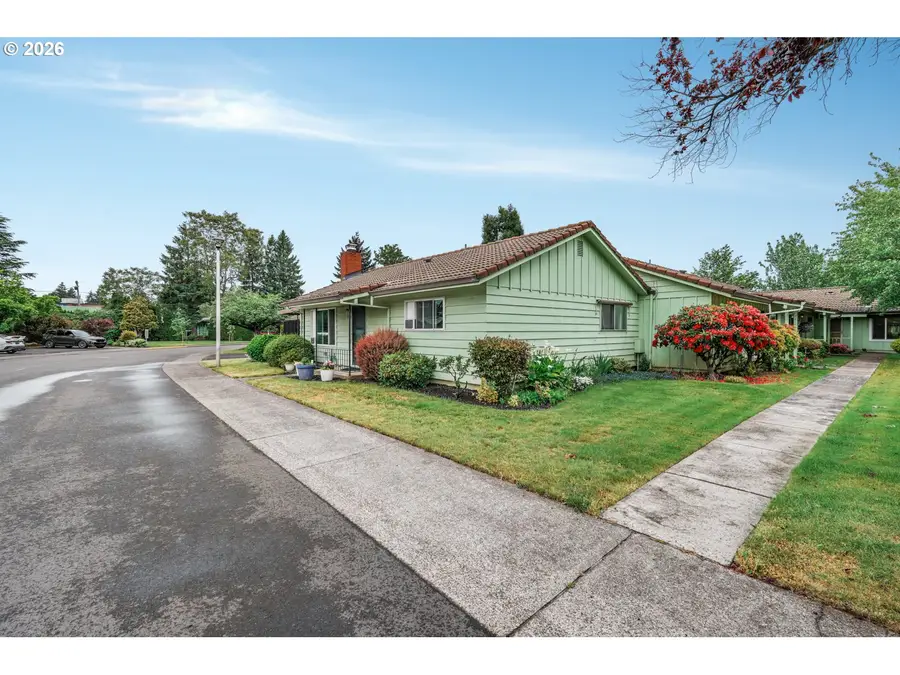 12295 SE Main St, Portland, OR 97233 - #2