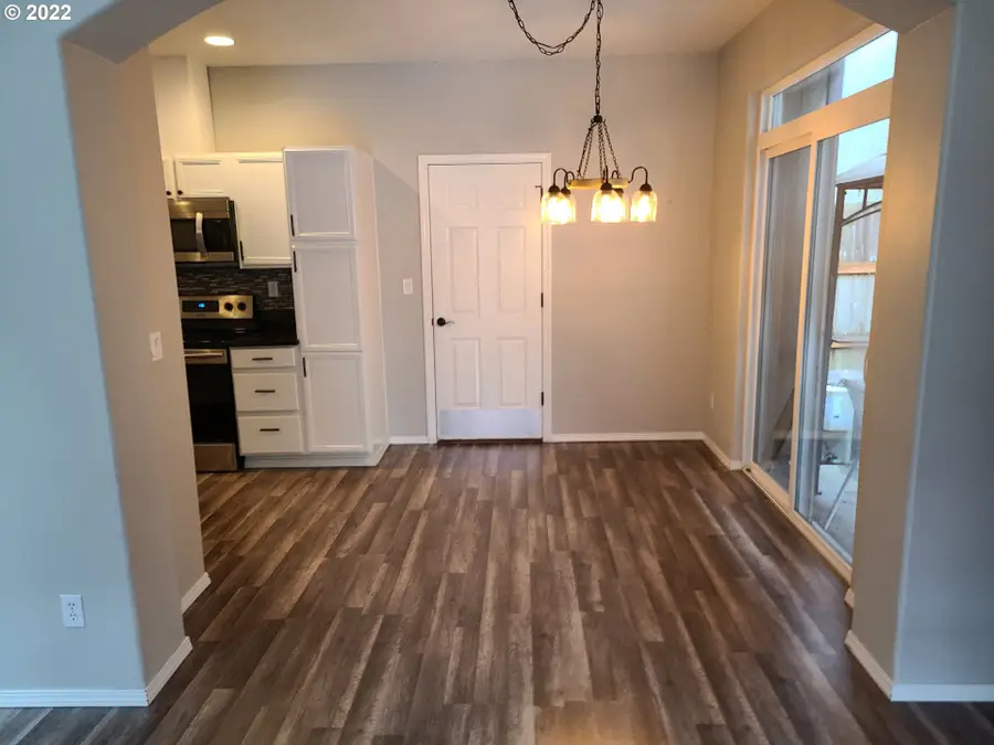 667 SE 5th Ave, Hillsboro, OR 97123 - Image #3