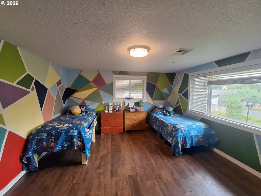 339 Pioneer Way, Winchester, OR 97495 - #2