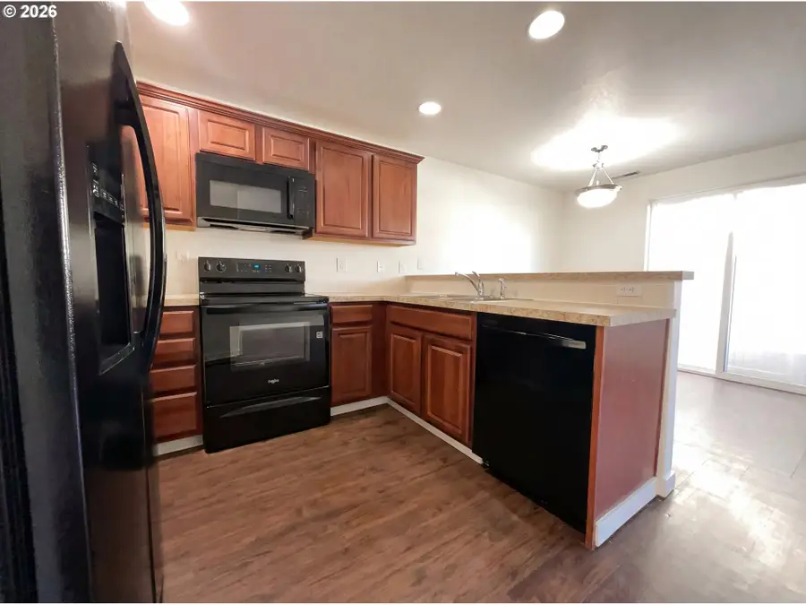 7808 NE 62nd St, Vancouver, WA 98662 - Image #2