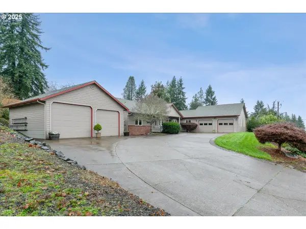 3310 Crocker Ln, Albany, OR 97321