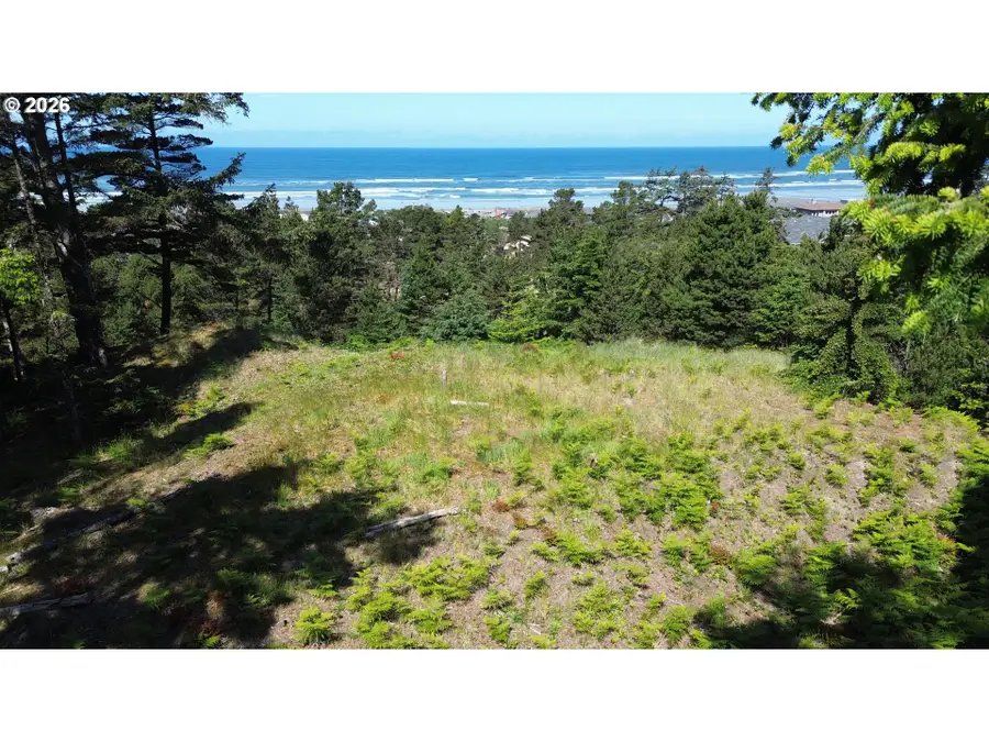 NW Lotus Lake Dr #5, Waldport, OR 97394 - #2