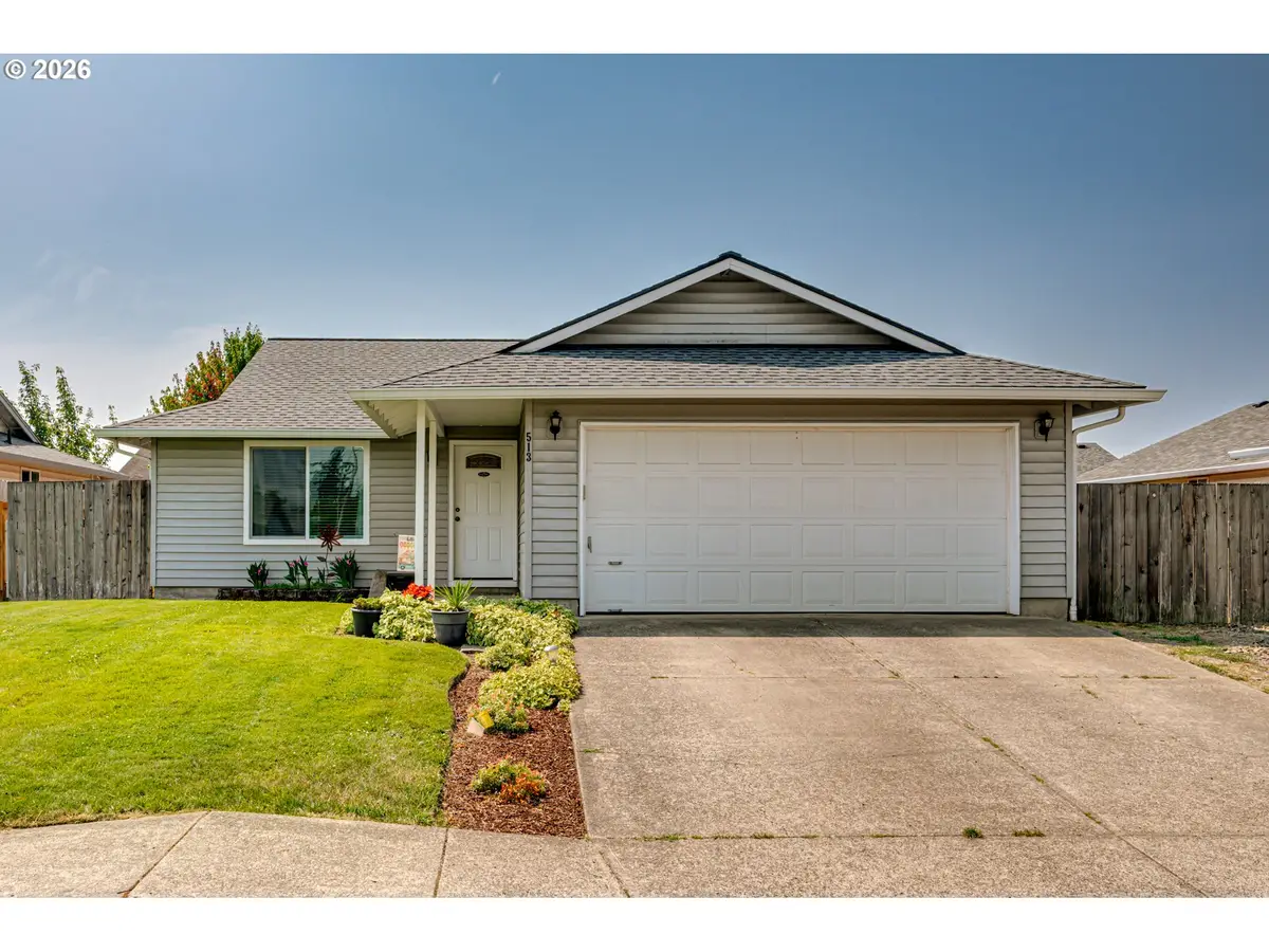 513 SE 10th St, Battle Ground, WA 98604 - #1