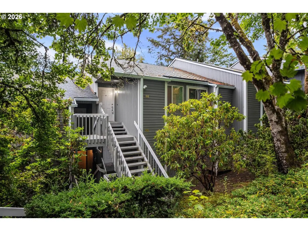 44 Eagle Crest Dr #38, Lake Oswego, OR 97035 - #1
