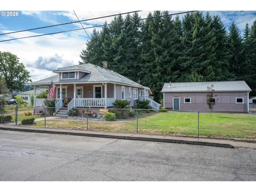 52733 NW 1st St, Scappoose, OR 97056 - #2