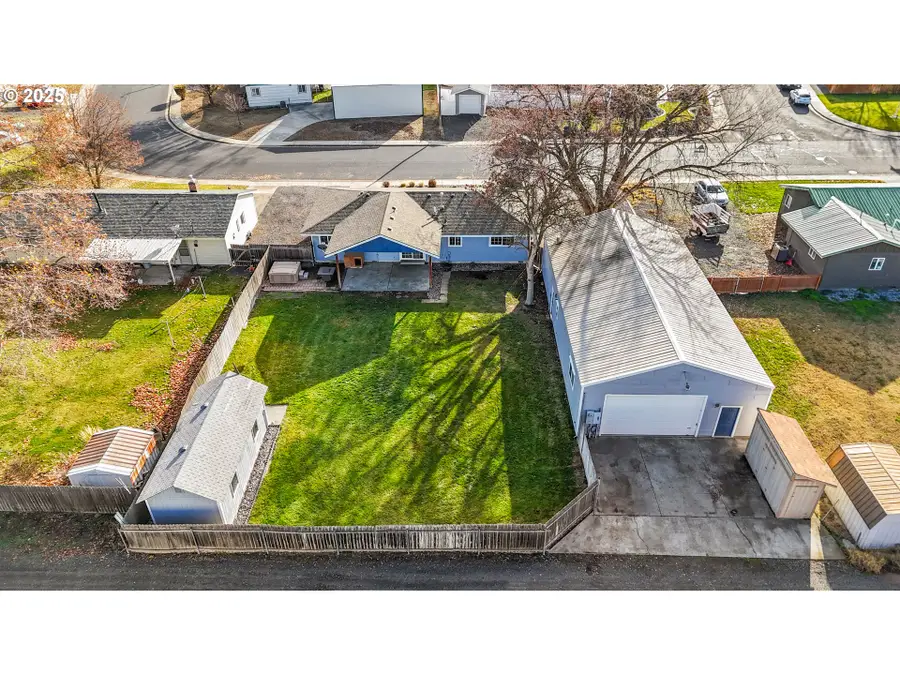 4207 SW Sheridan Ave, Pendleton, OR 97801 - Image #3